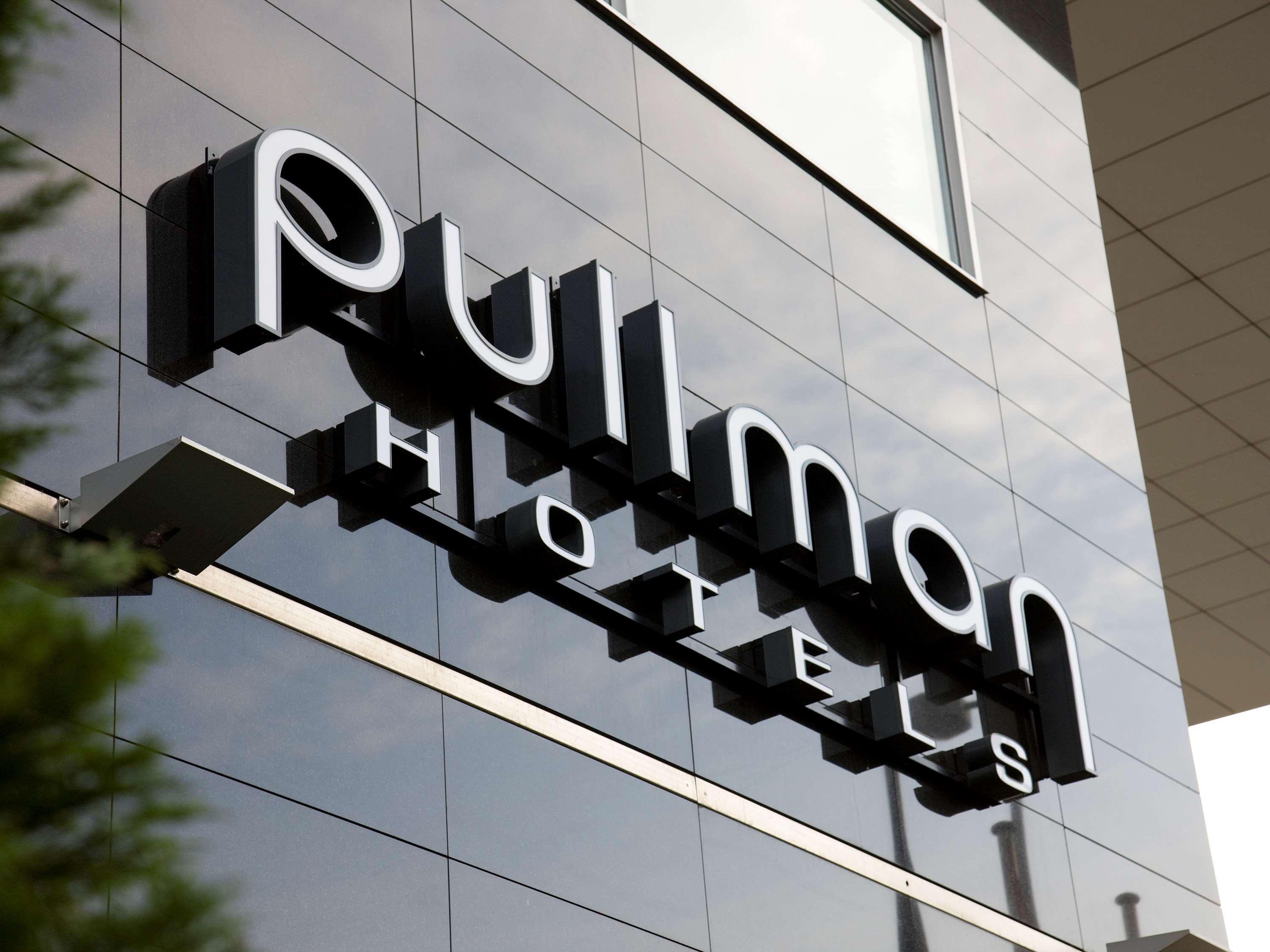 Pullman Cologne Hotel Eksteriør billede