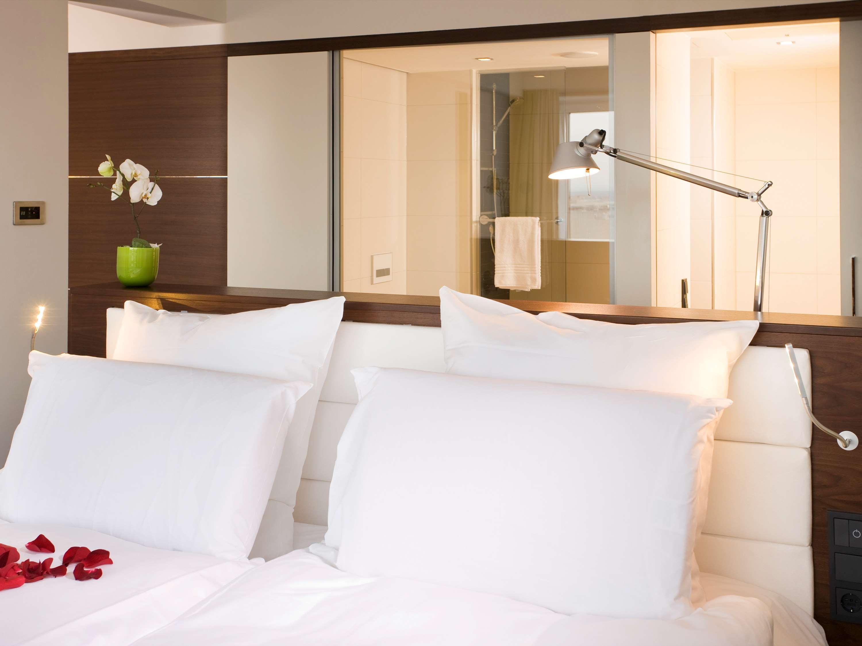 Pullman Cologne Hotel Eksteriør billede